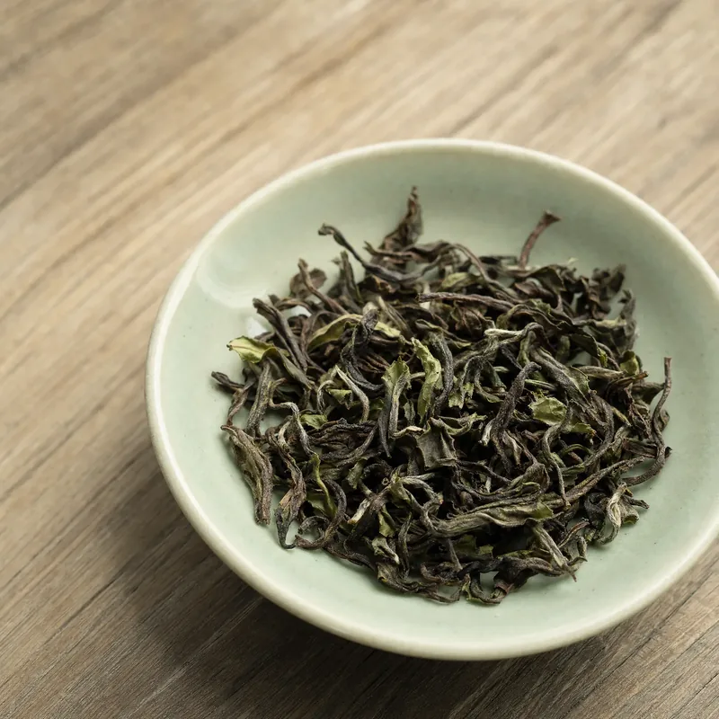 Loose Spring Moonshine Oolong leaf
